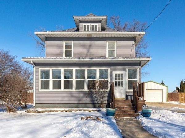 1245 Hawley Street, Jesup, IA 50648