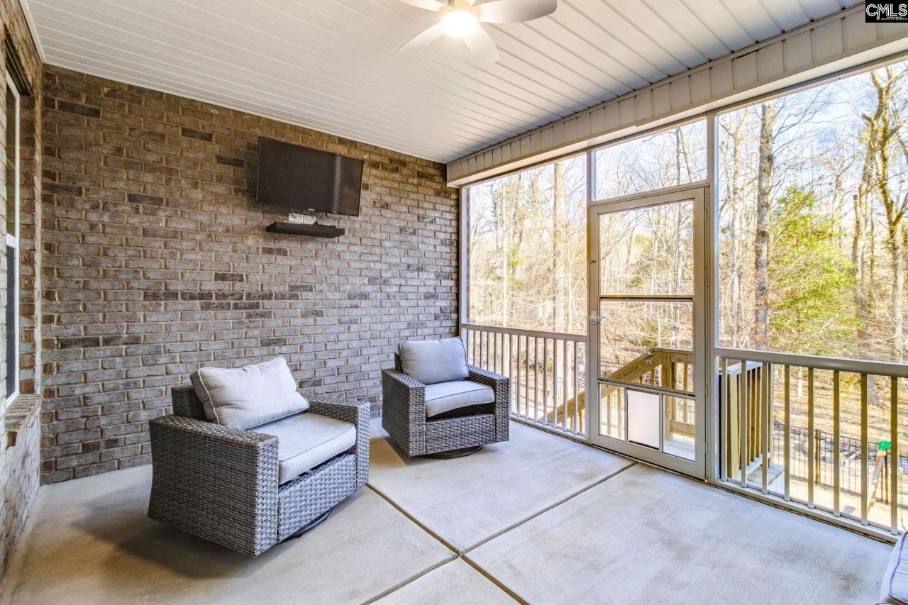 380 Bent Oak Dr Photo 7