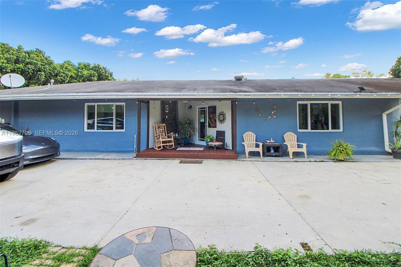 37225 SW 214th Ave, Homestead, FL 33034 Photo