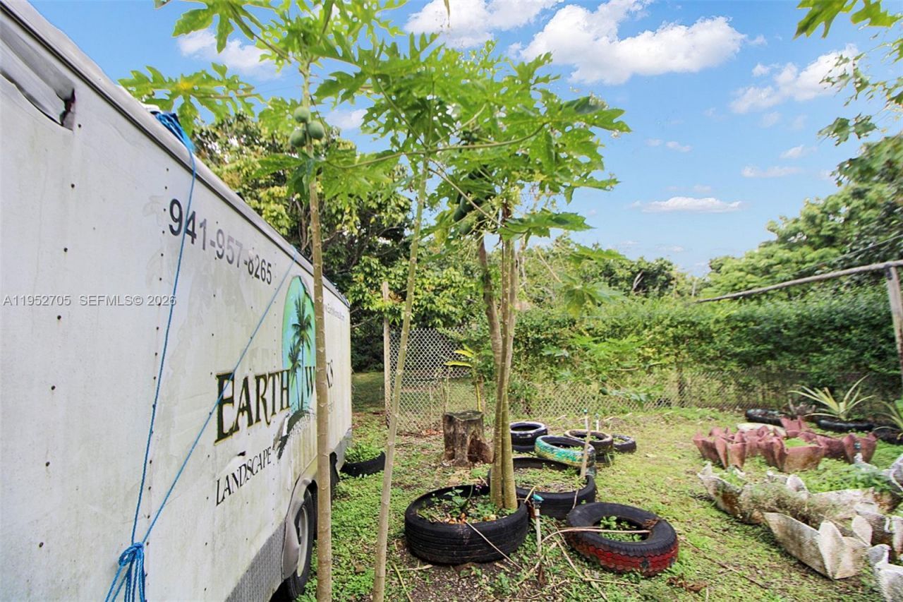 37225 SW 214th Ave, Homestead, FL 33034 Photo