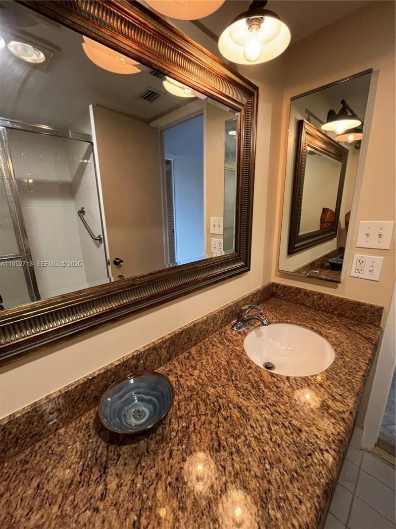 2806 N 46th Ave, Unit D537, Hollywood, FL 33021 Photo