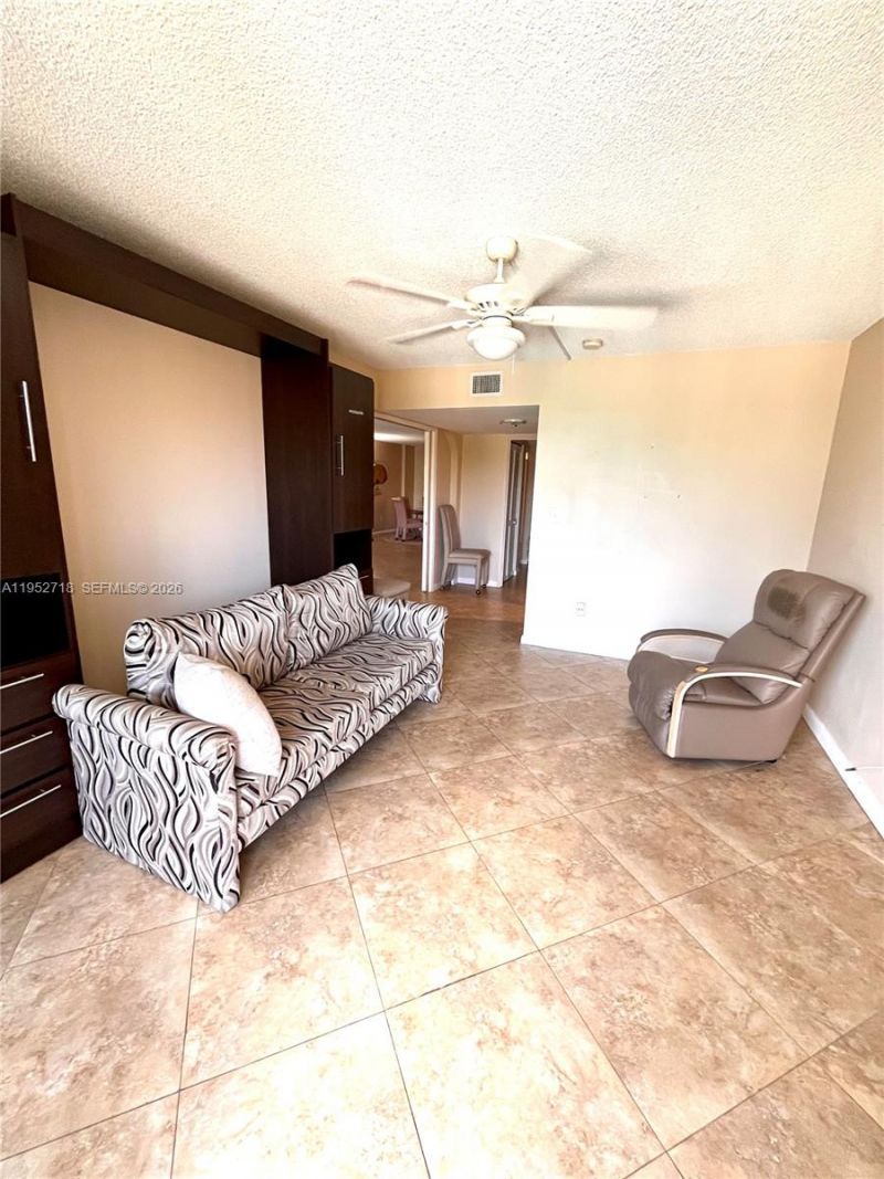 2806 N 46th Ave, Unit D537, Hollywood, FL 33021 Photo