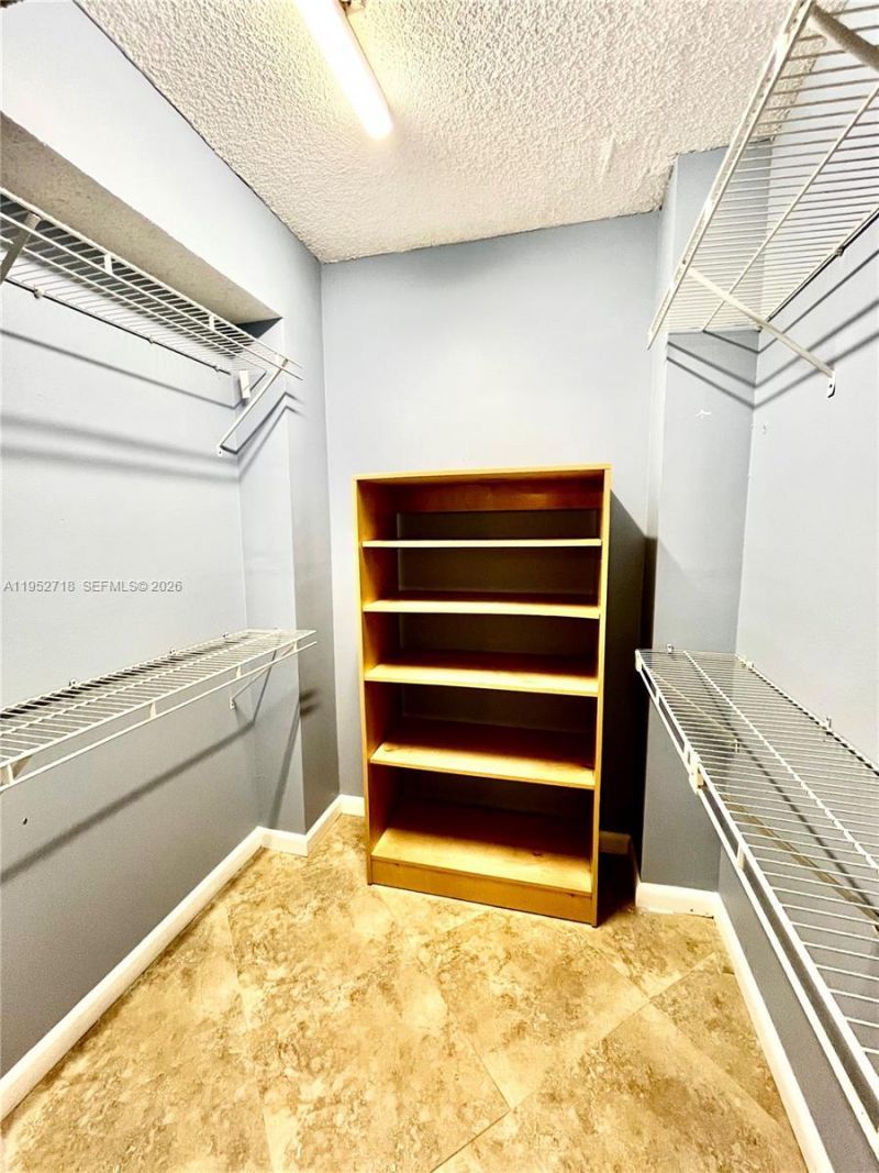 2806 N 46th Ave, Unit D537, Hollywood, FL 33021 Photo