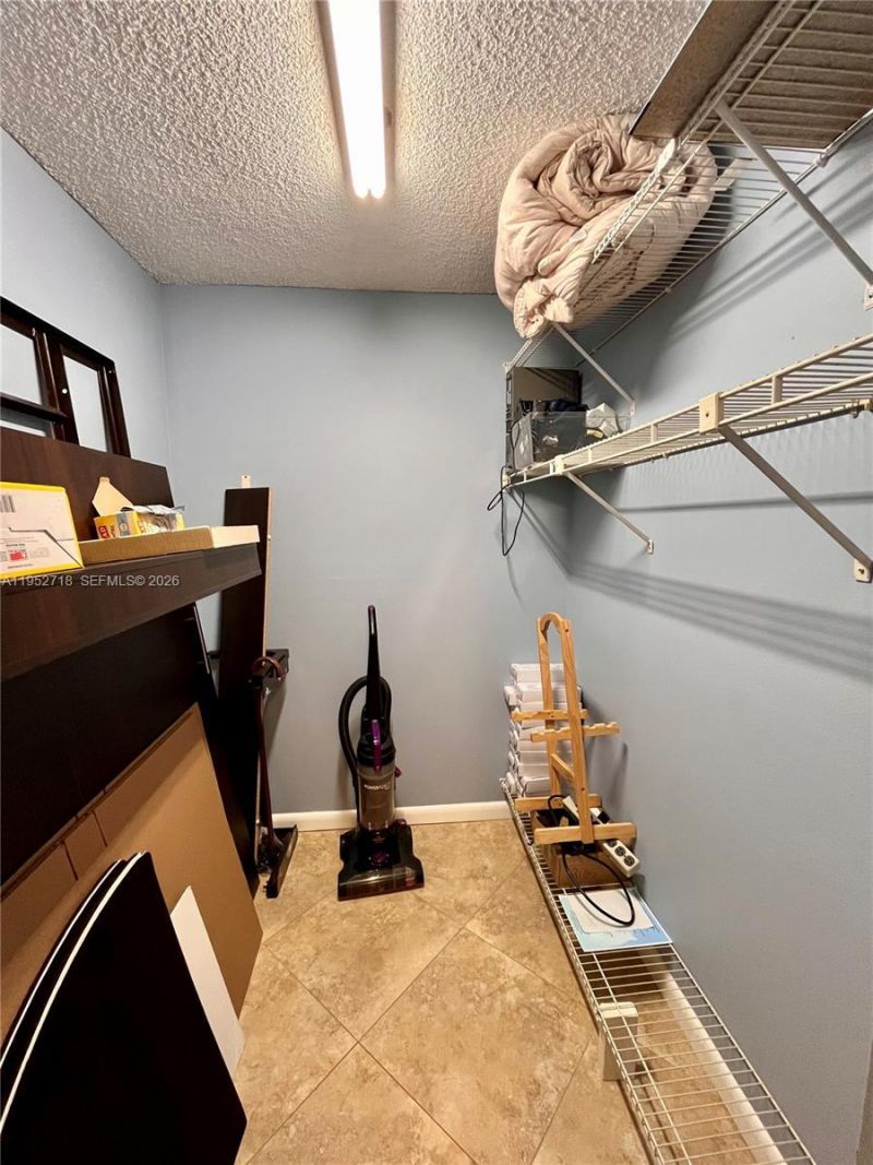 2806 N 46th Ave, Unit D537, Hollywood, FL 33021 Photo