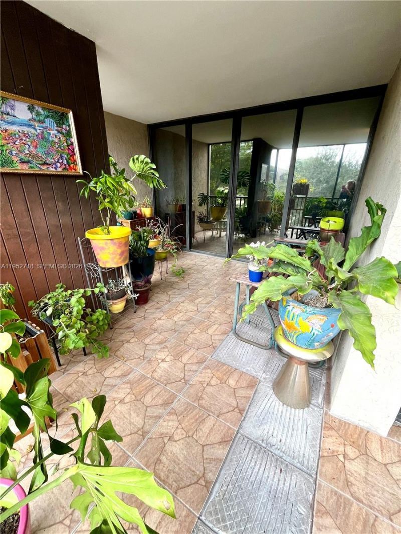 2806 N 46th Ave, Unit D537, Hollywood, FL 33021 Photo