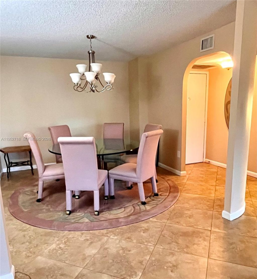 2806 N 46th Ave, Unit D537, Hollywood, FL 33021 Photo