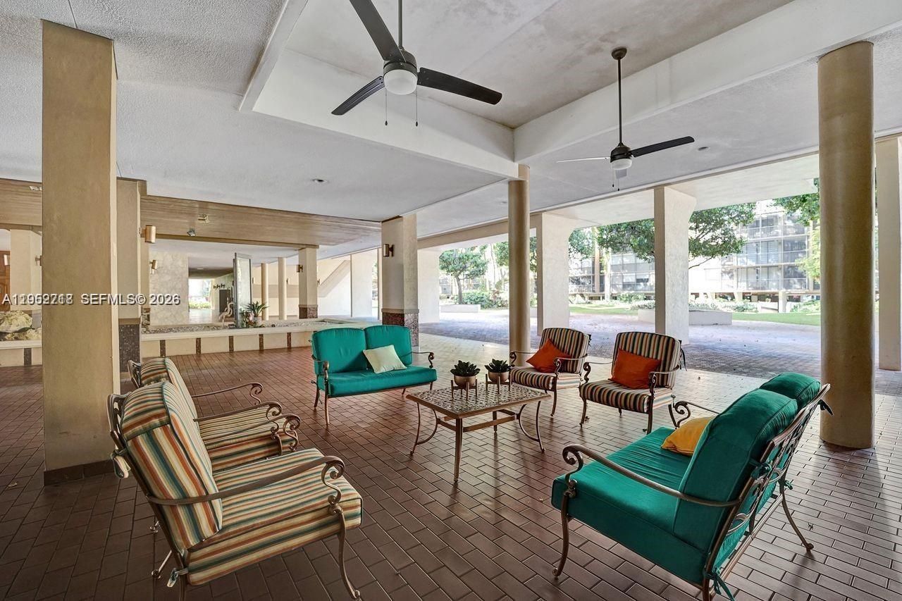 2806 N 46th Ave, Unit D537, Hollywood, FL 33021 Photo