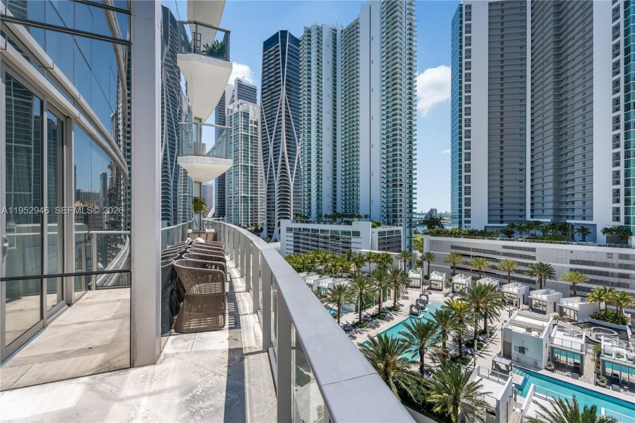 851 NE 1st Avenue , Unit 1409, Miami, FL 33132 Photo