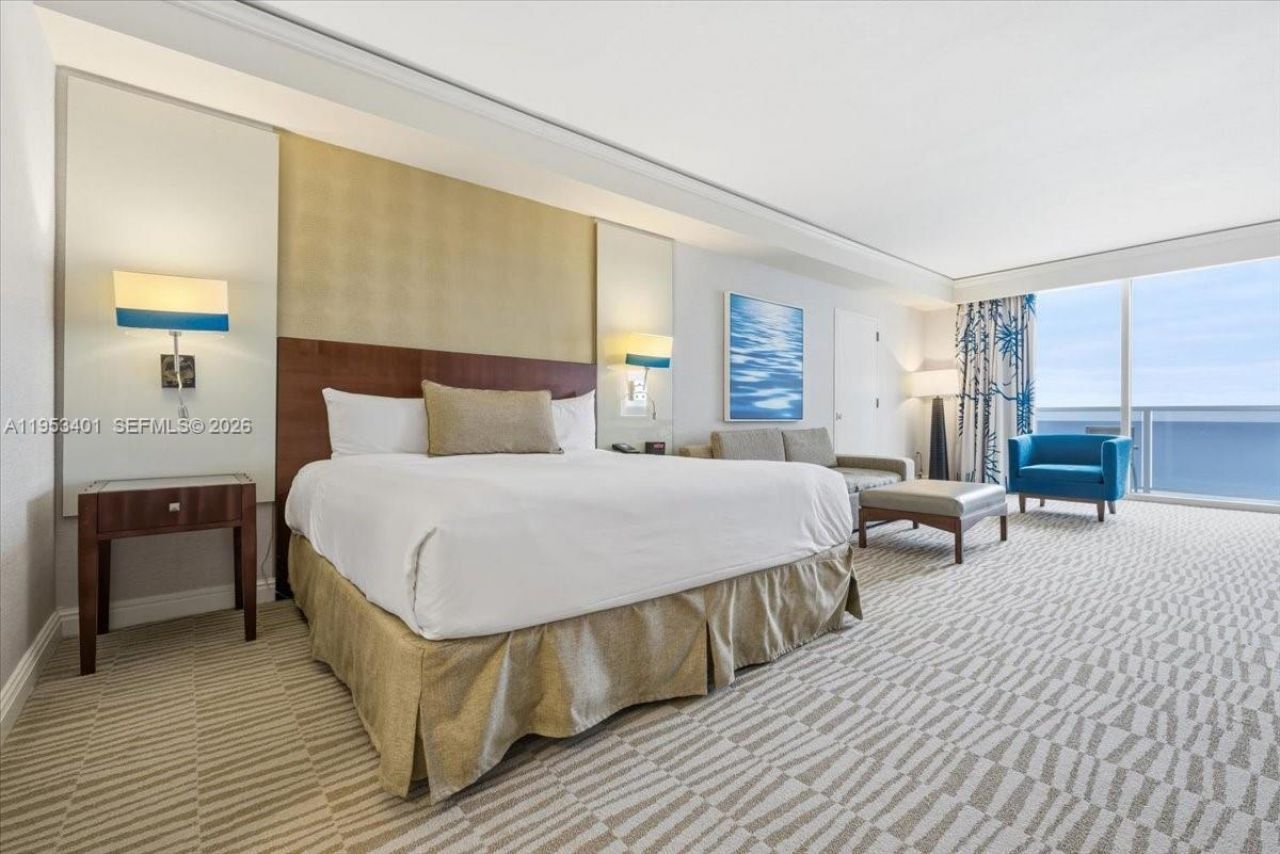 18001 Collins Ave, Unit 1111, Sunny Isles Beach, FL 33160 Photo