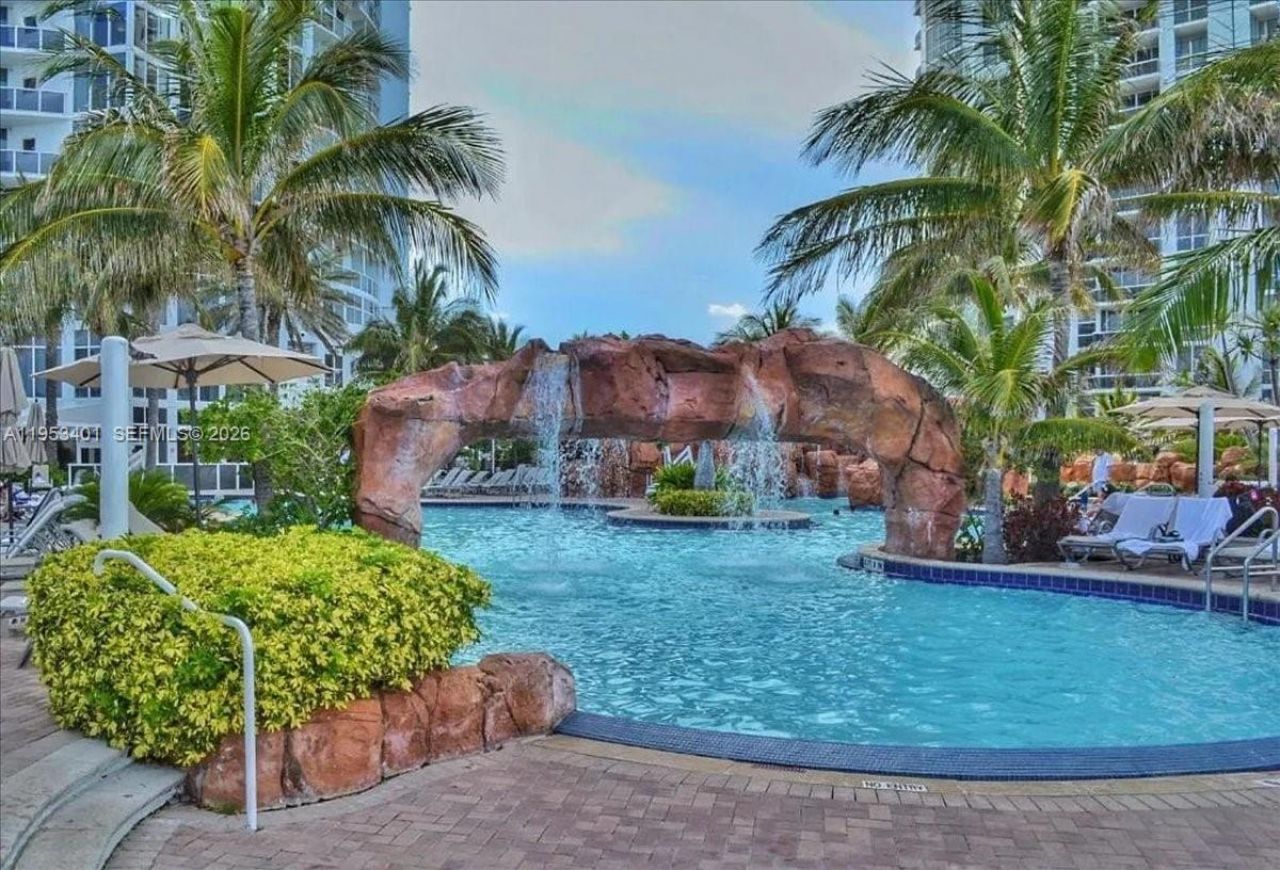 18001 Collins Ave, Unit 1111, Sunny Isles Beach, FL 33160 Photo