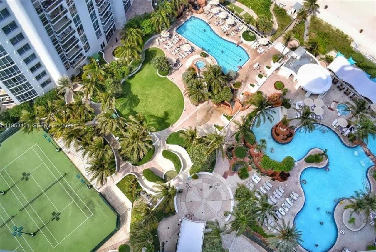 18001 Collins Ave, Unit 1111, Sunny Isles Beach, FL 33160 Photo
