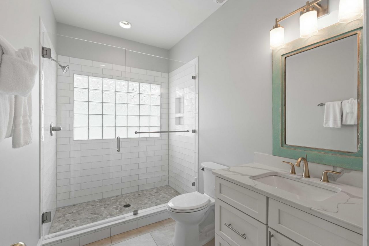 63 Grand Pavilion Boulevard Photo 32