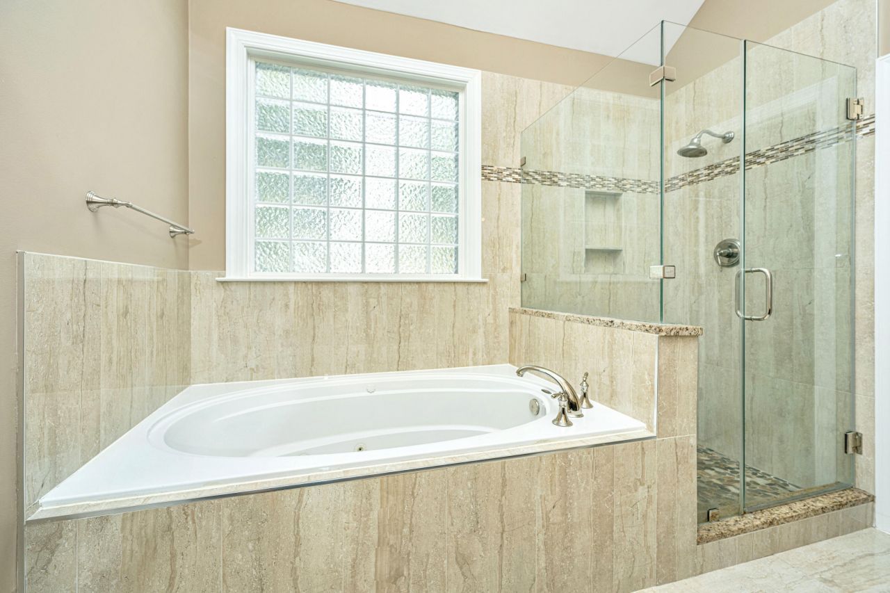 1000 Bakers Landing Drive Photo 17