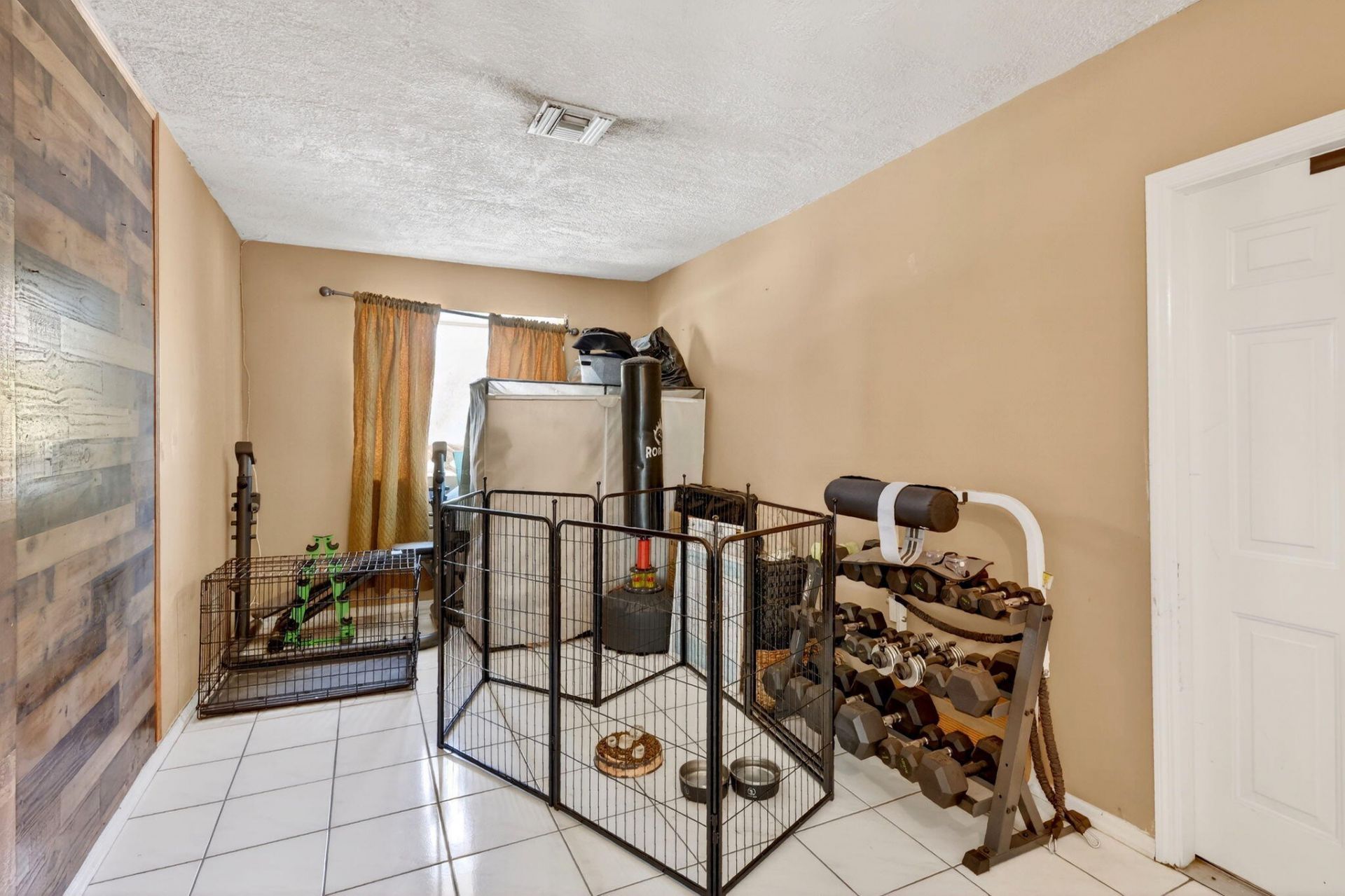 331 NE Camelot Drive, Port Saint Lucie, FL 34983 Photo