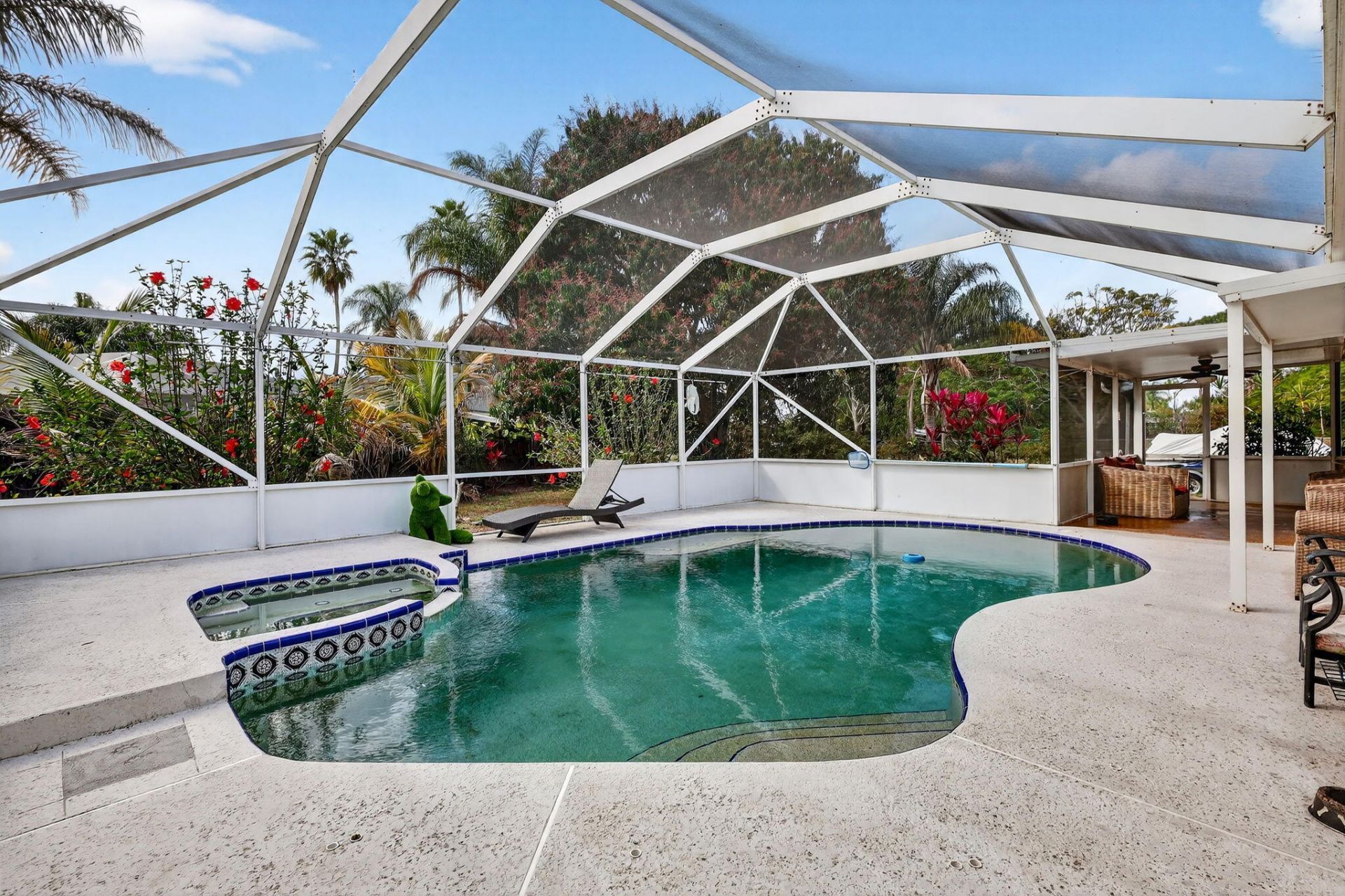 331 NE Camelot Drive, Port Saint Lucie, FL 34983 Photo