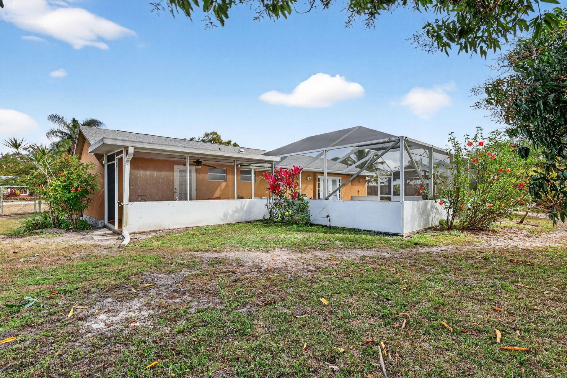 331 NE Camelot Drive, Port Saint Lucie, FL 34983 Photo