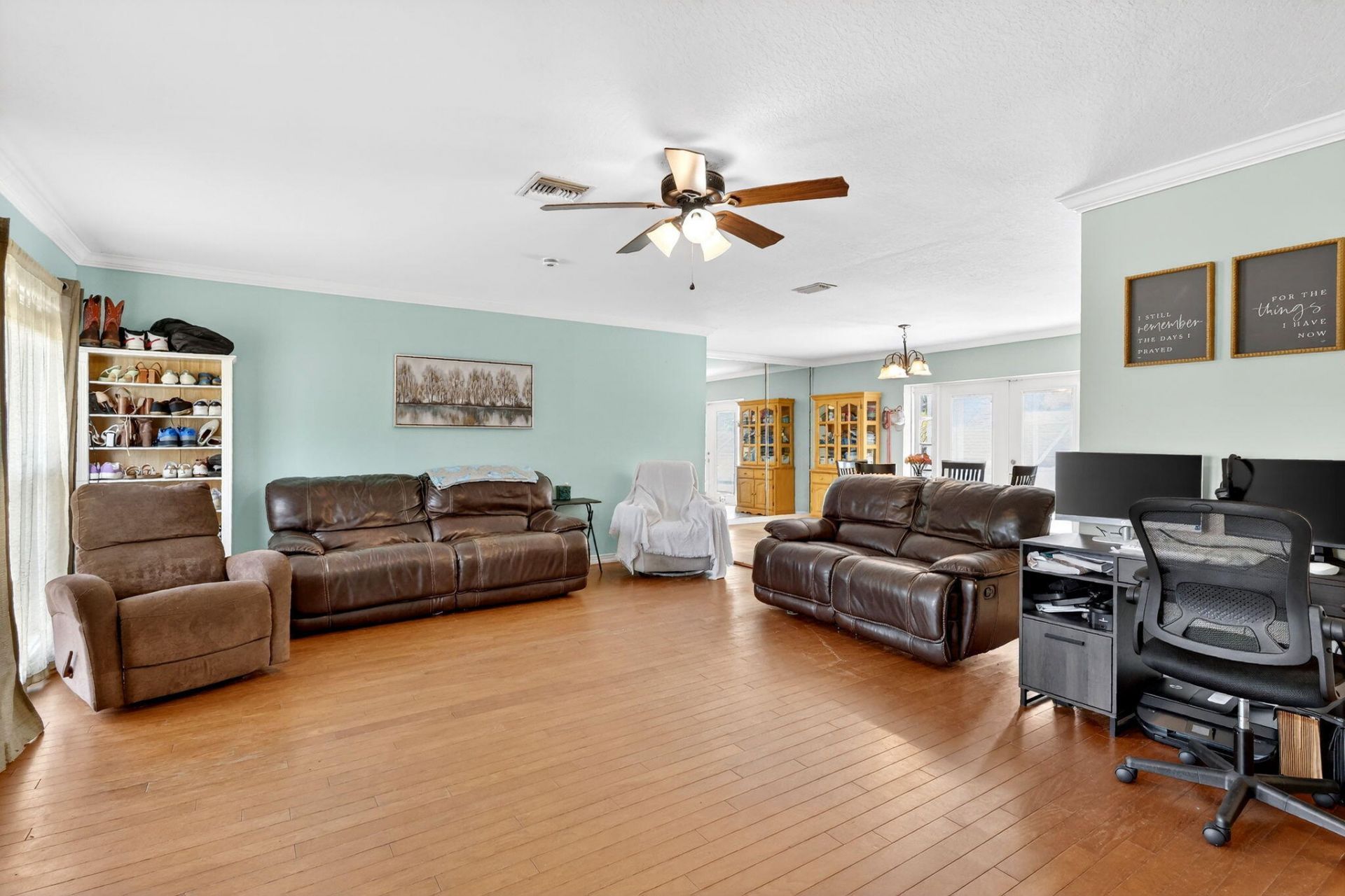 331 NE Camelot Drive, Port Saint Lucie, FL 34983 Photo