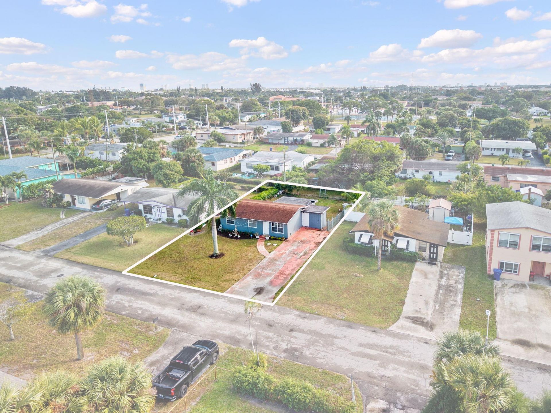 1635 W 32nd Street, Riviera Beach, FL 33404 Photo