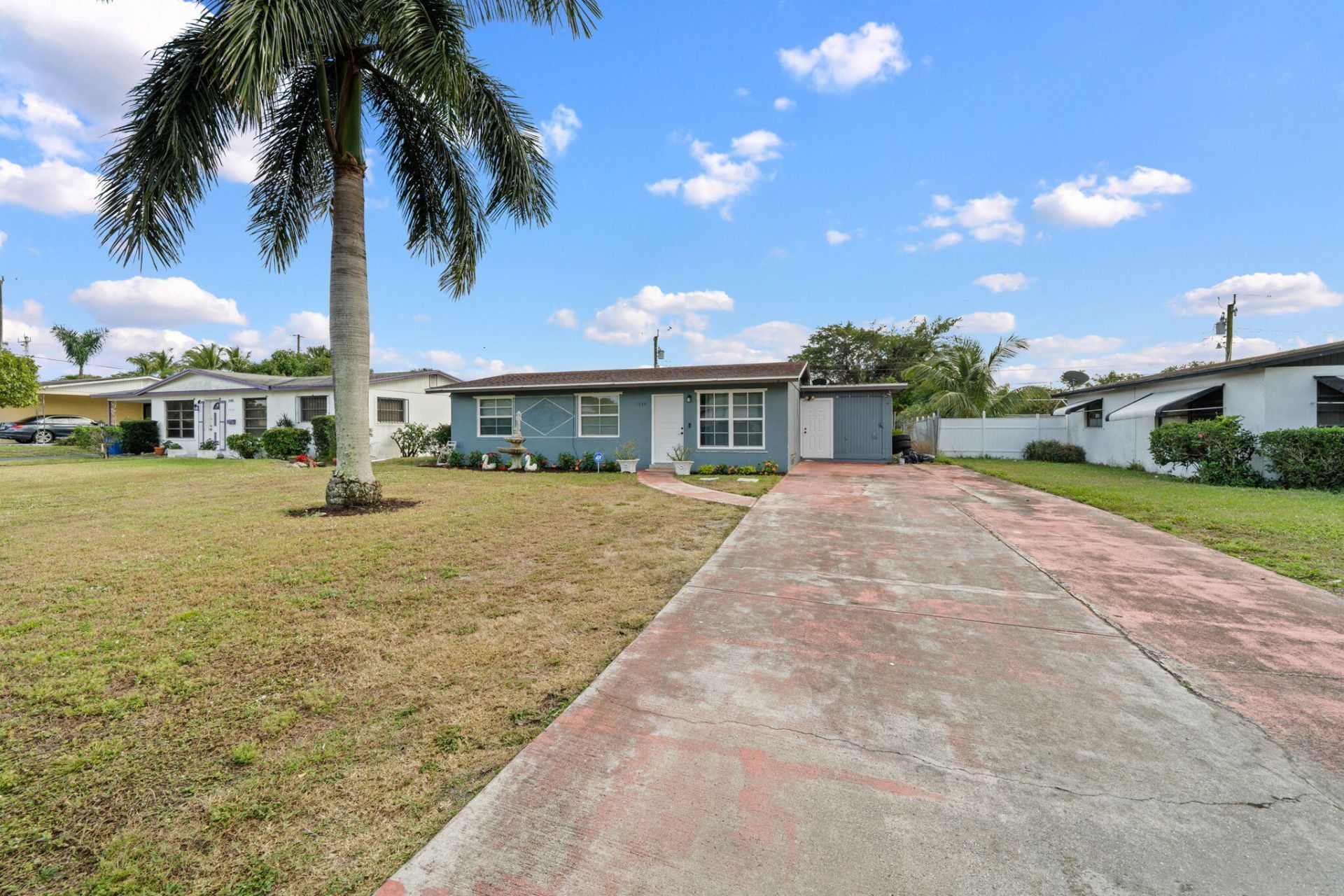 1635 W 32nd Street, Riviera Beach, FL 33404 Photo