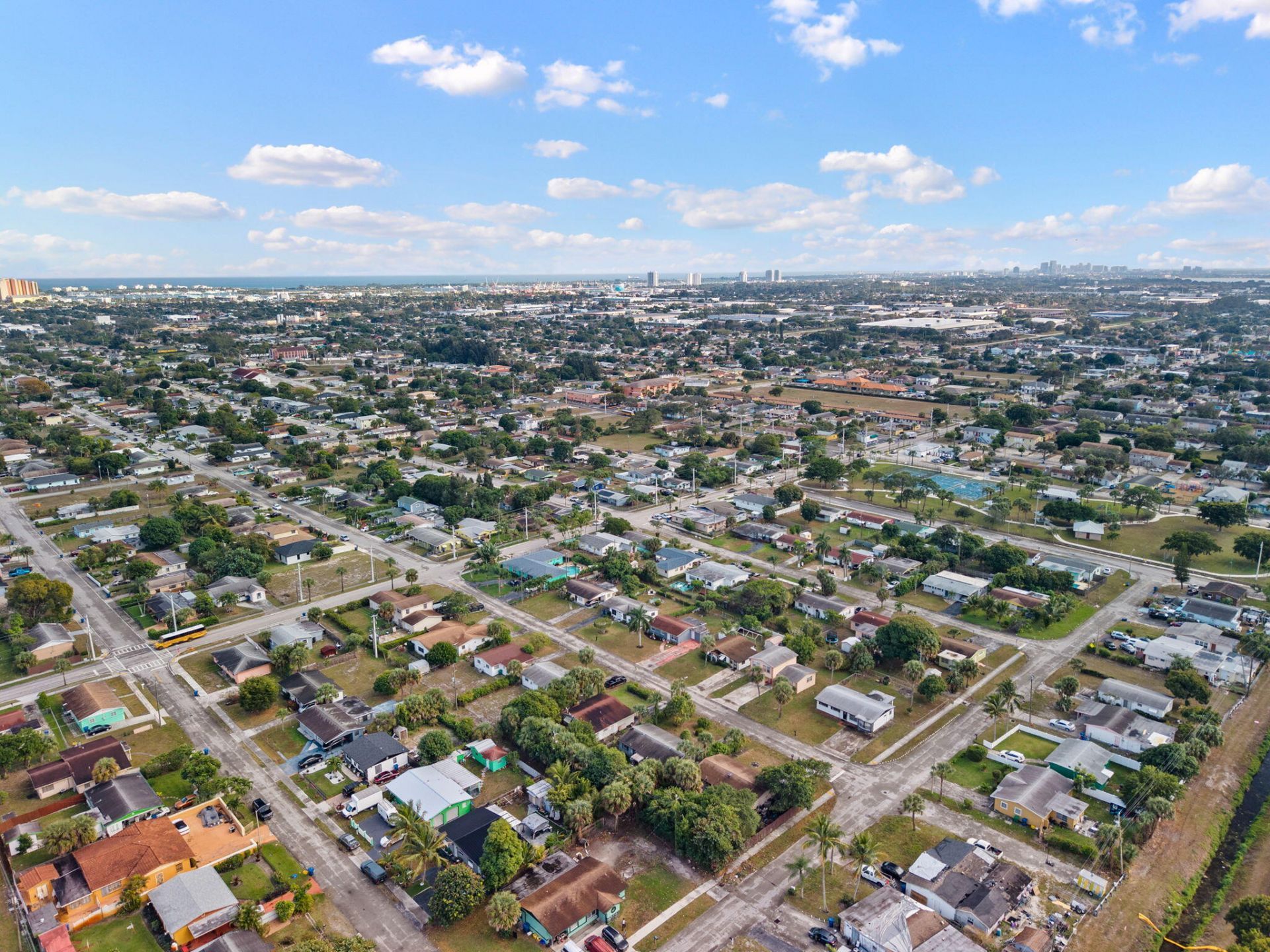 1635 W 32nd Street, Riviera Beach, FL 33404 Photo