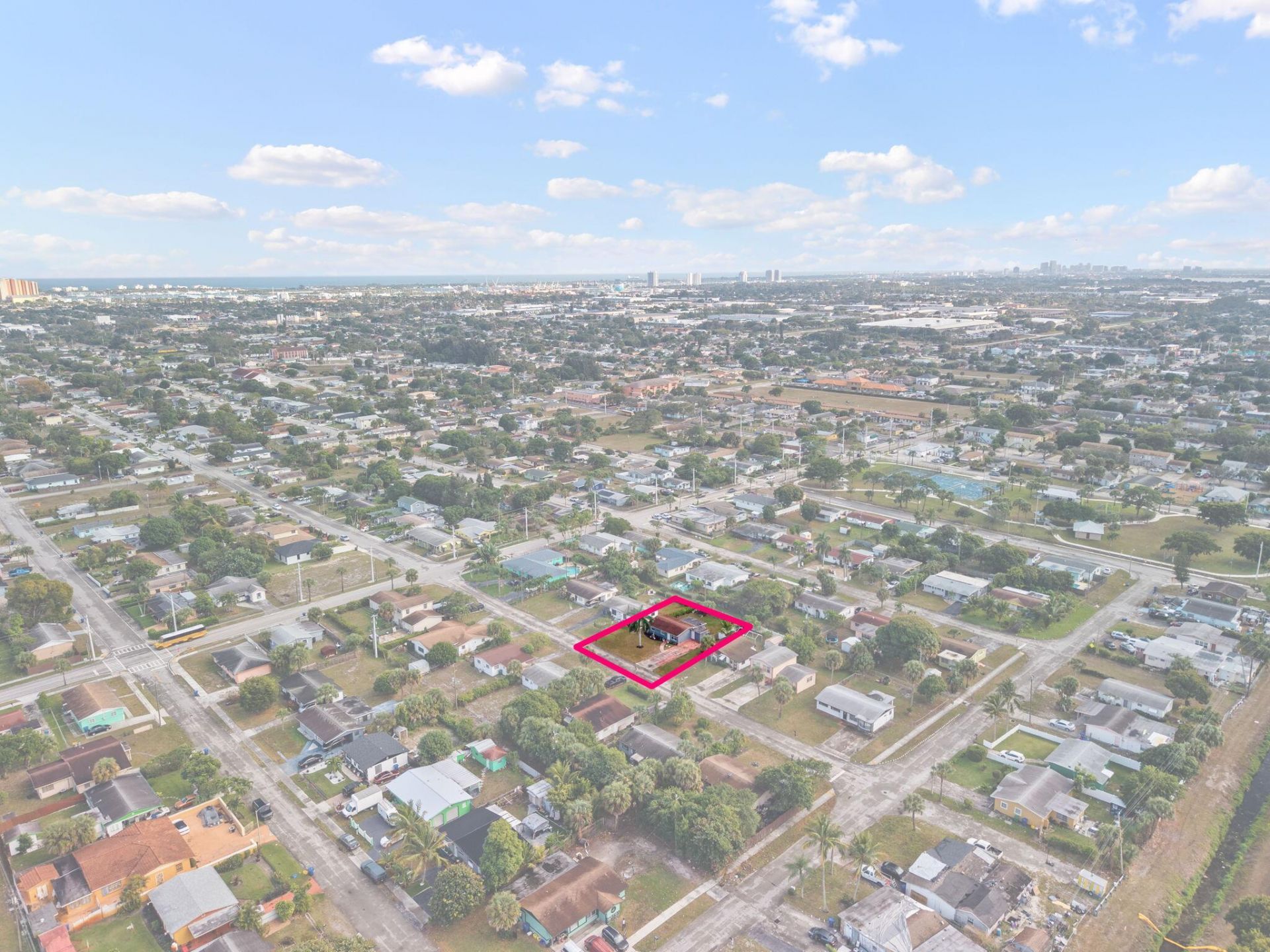 1635 W 32nd Street, Riviera Beach, FL 33404 Photo