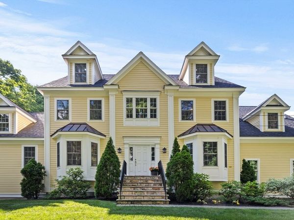 3 Torr St, Andover, MA 01810