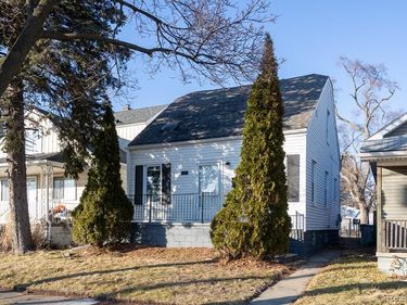 128 W Muir Avenue, Hazel Park, MI 48030