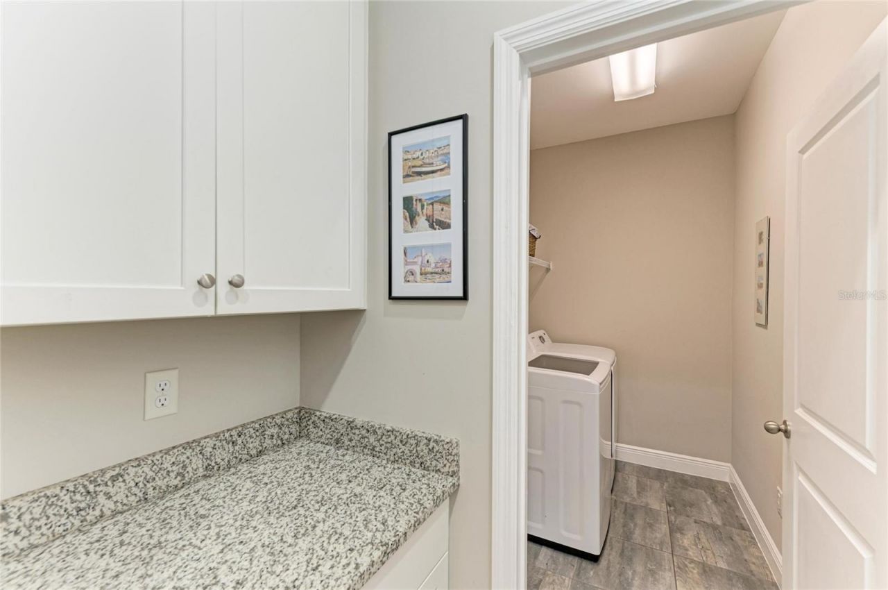 5254 Asher Court, Sarasota, FL 34232 Photo