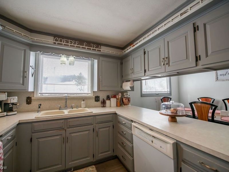 4022 State Route 516 NW, Dover, OH 44622 Photo 13