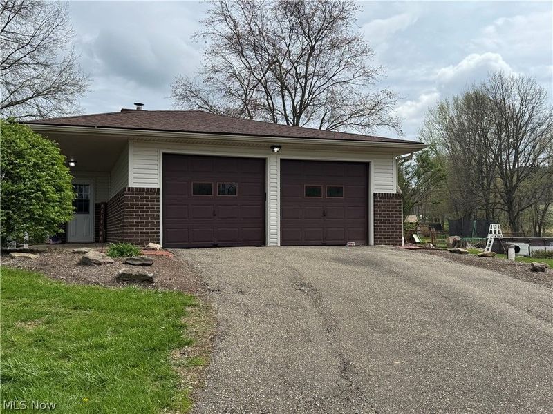 4022 State Route 516 NW, Dover, OH 44622 Photo 2