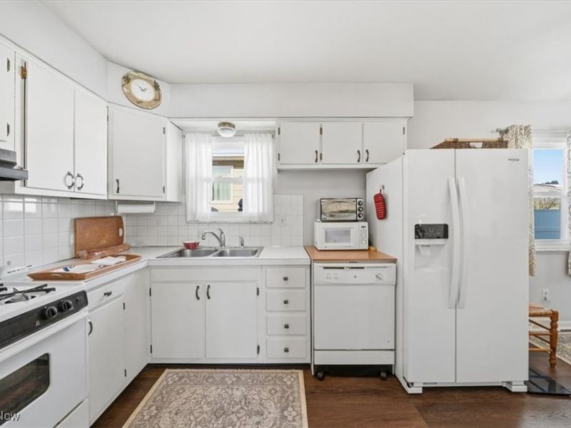 1863 Harding Avenue, Akron, OH 44312 Photo 10