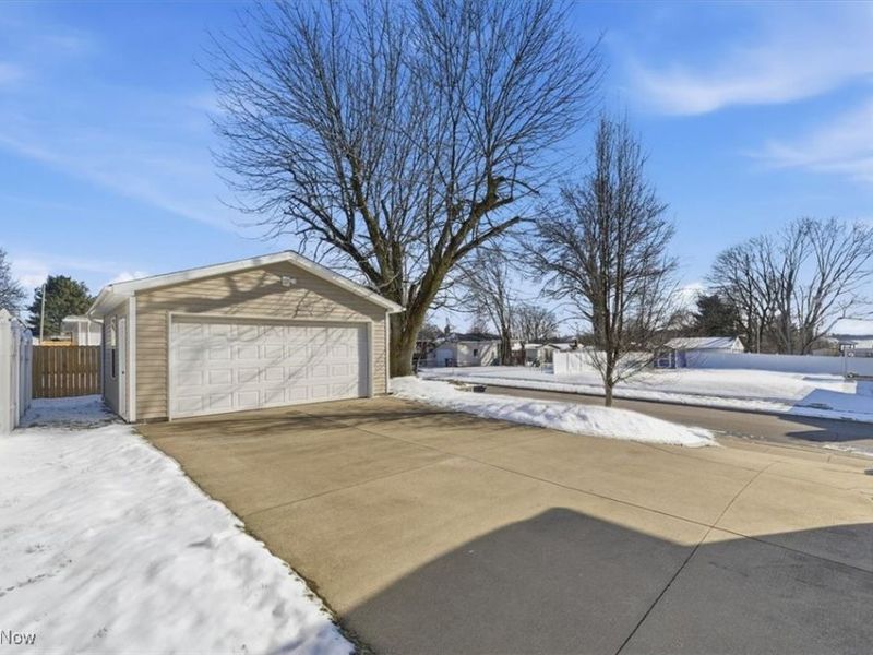 1863 Harding Avenue, Akron, OH 44312 Photo 31