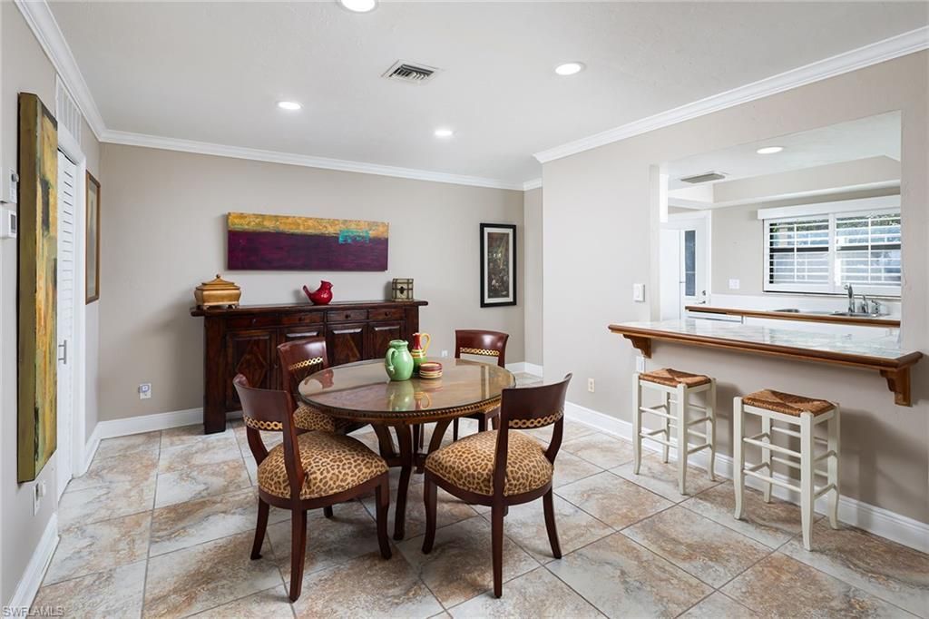 465 Broad Ave S, Unit 1A, Naples, FL 34102 Photo