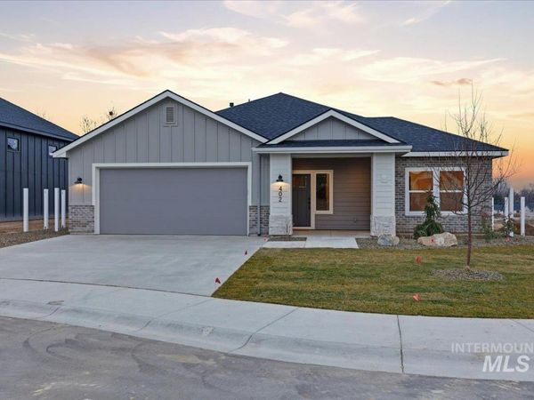 402 W Flour Mill Court, Middleton, ID 83644