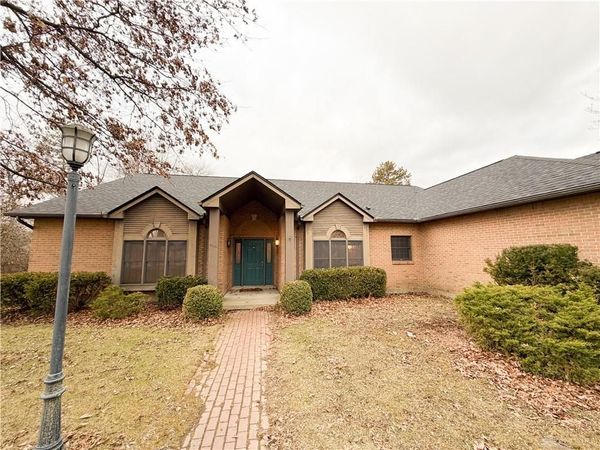 7995 Crestway Road, Clayton, OH 45315