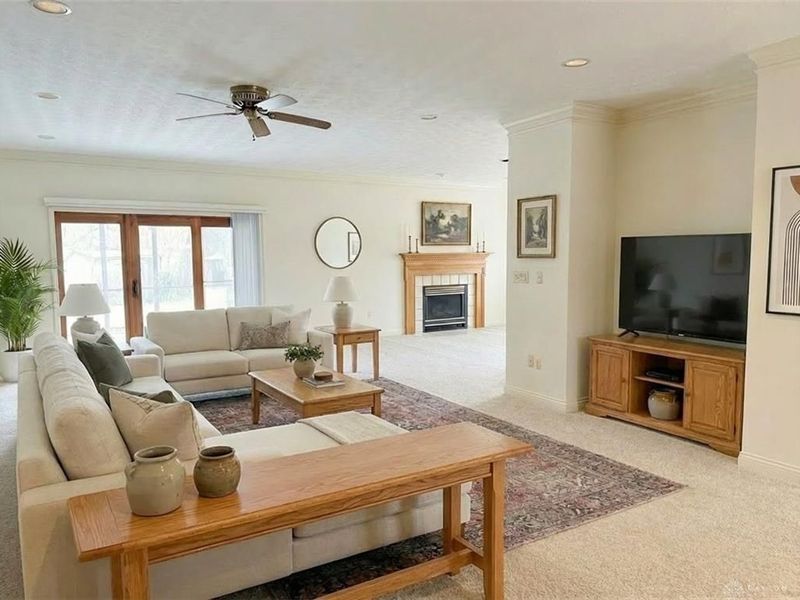 7995 Crestway Road, Clayton, OH 45315 Photo 5