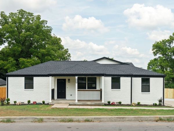 500 Lanier Dr, Madison, TN 37115