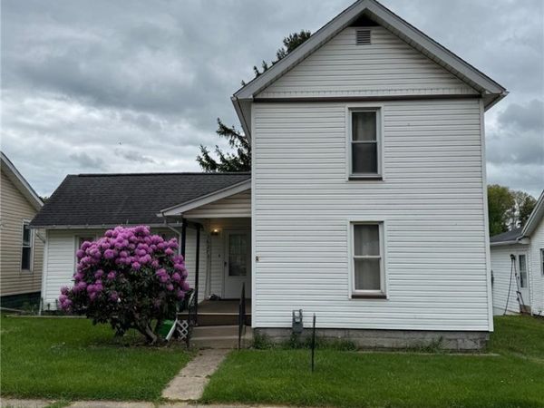 1627 Hay Avenue, Coshocton, OH 43812