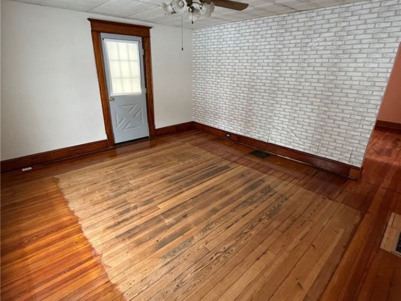1627 Hay Avenue, Coshocton, OH 43812 Photo 9
