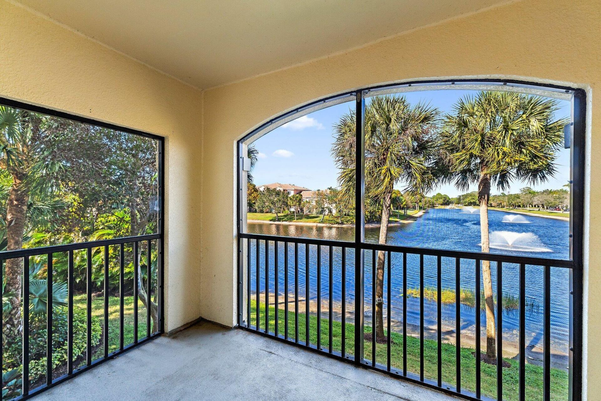 2729 Anzio Court, Unit 203, Palm Beach Gardens, FL 33410 Photo
