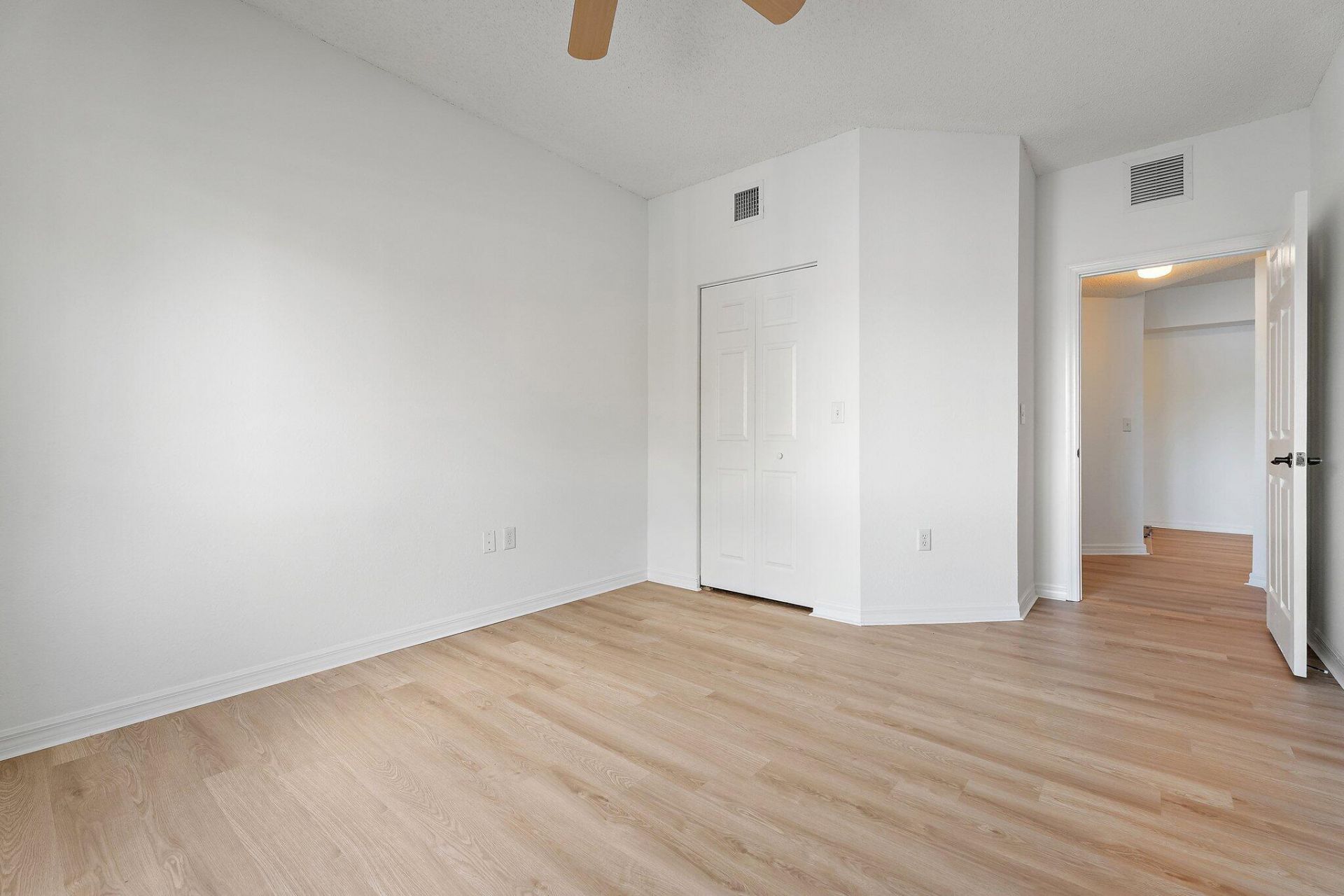 2729 Anzio Court, Unit 203, Palm Beach Gardens, FL 33410 Photo