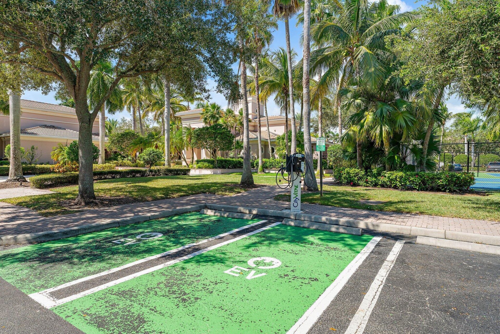 2729 Anzio Court, Unit 203, Palm Beach Gardens, FL 33410 Photo