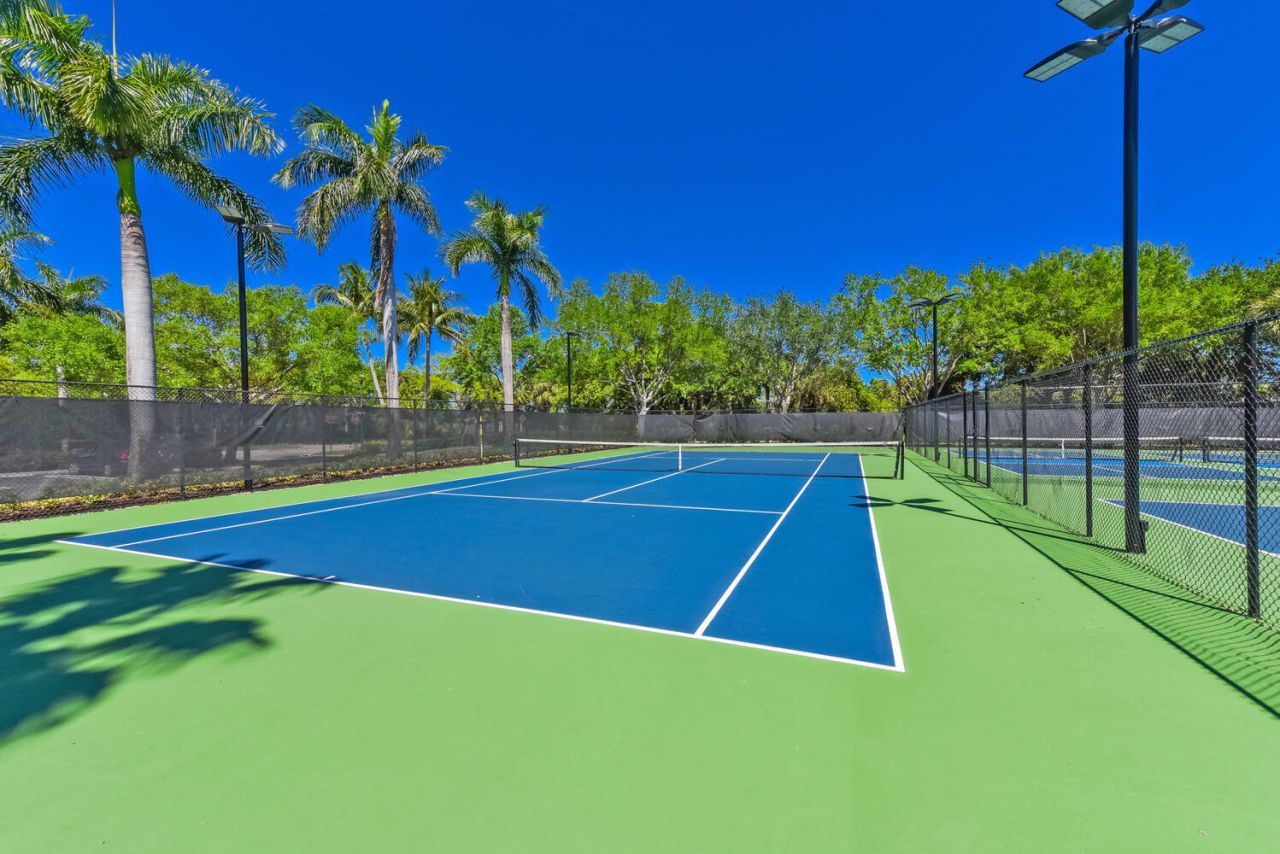 2729 Anzio Court, Unit 203, Palm Beach Gardens, FL 33410 Photo