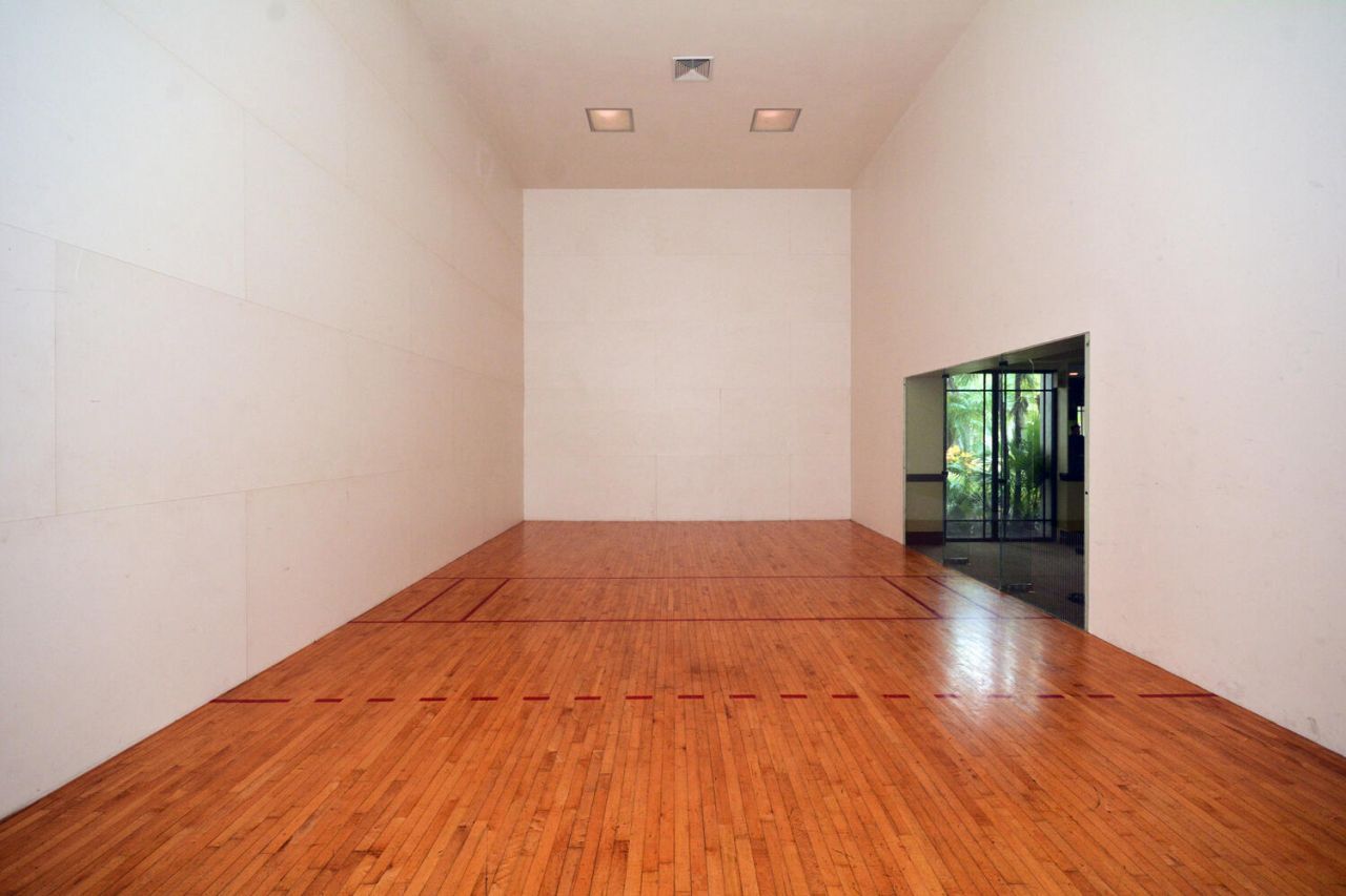 2729 Anzio Court, Unit 203, Palm Beach Gardens, FL 33410 Photo