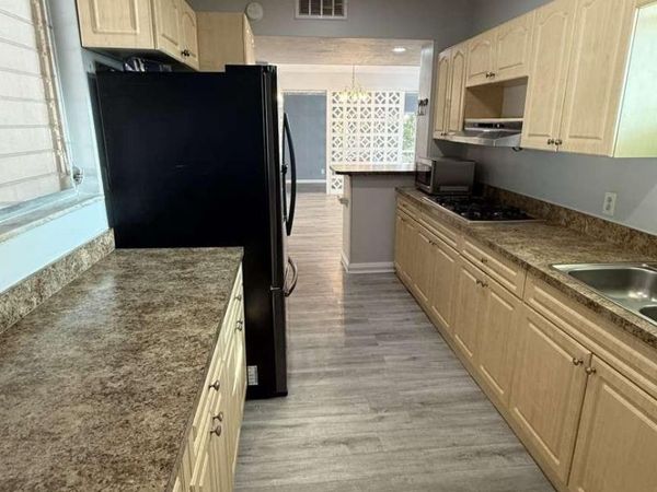 400 E Prima Vista Boulevard, Port St. Lucie, FL 34983