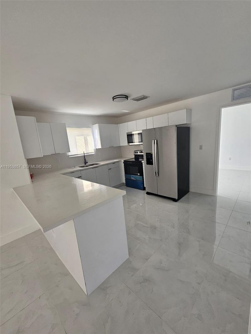 11997 SW 218th St, Miami, FL 33170 Photo