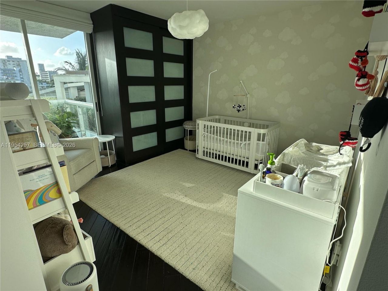 10 Venetian Way, Unit 404, Miami Beach, FL 33139 Photo