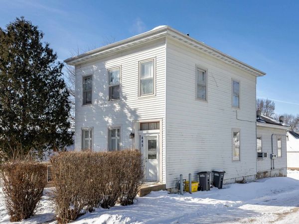 445 Nevada Street, Dubuque, IA 52001