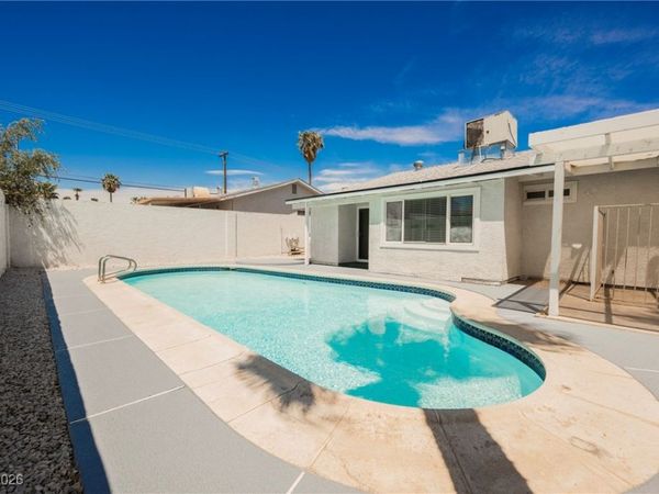 4625 La Fonda Drive, Las Vegas, NV 89121