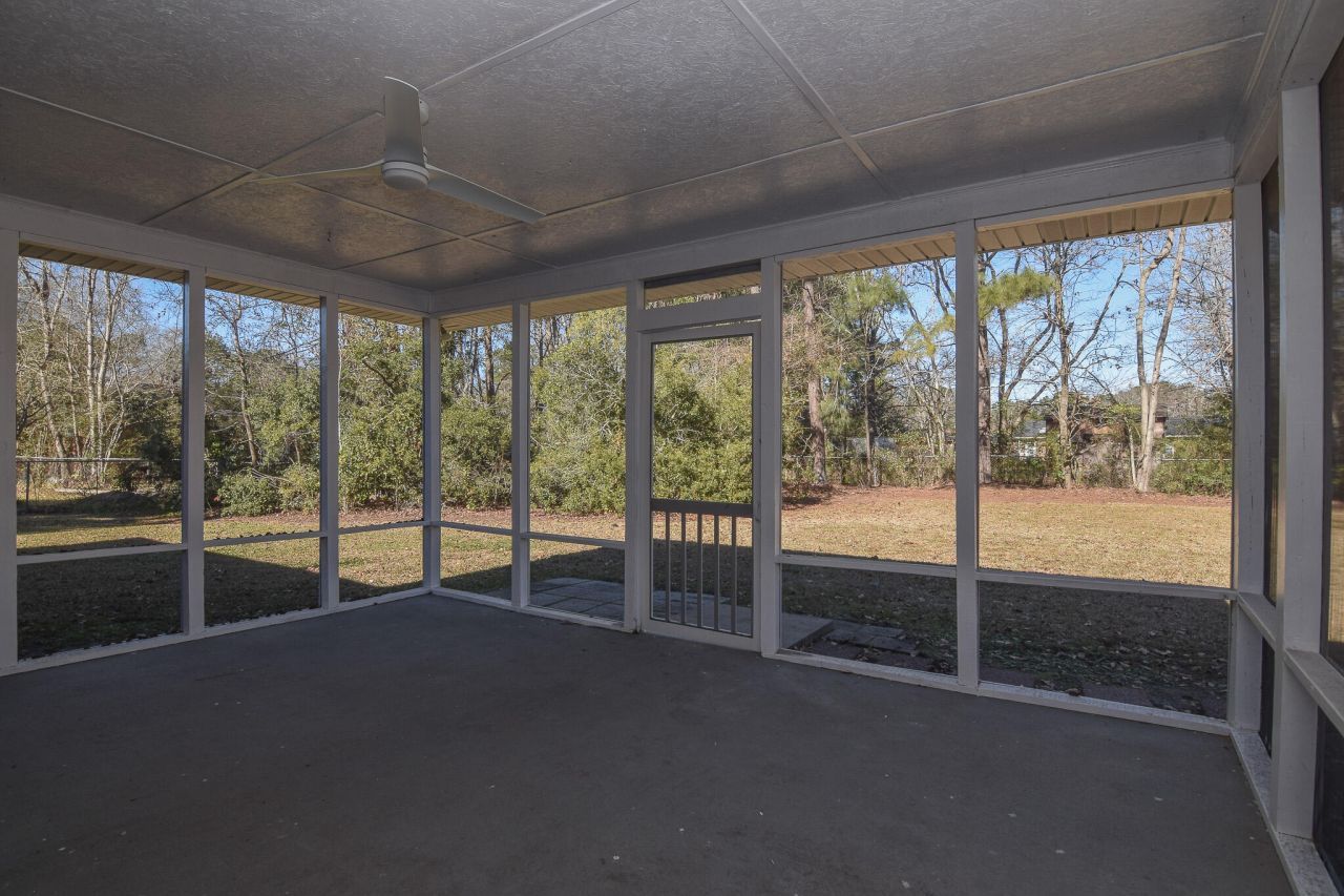 403 Tulip Street Photo 13